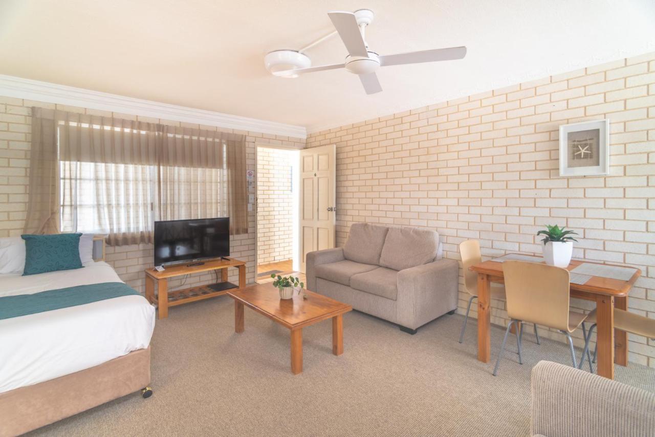 Santa Fe Motel And Holiday Units Lennox Head Buitenkant foto