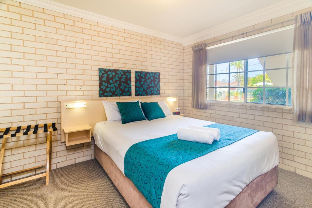 Santa Fe Motel And Holiday Units Lennox Head Buitenkant foto