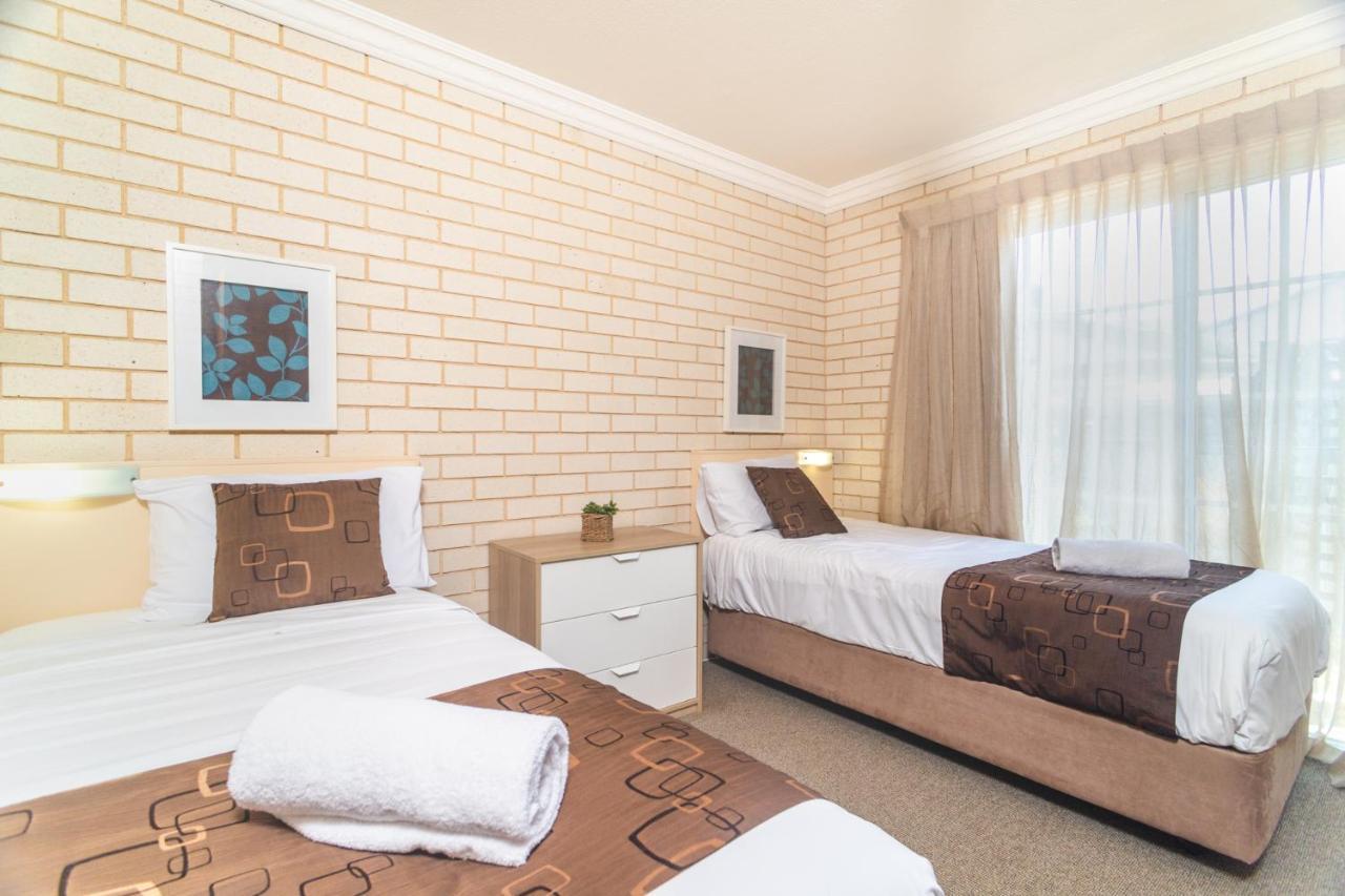 Santa Fe Motel And Holiday Units Lennox Head Buitenkant foto